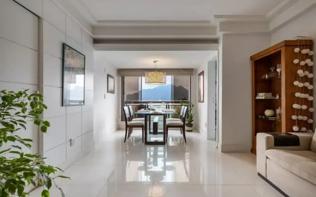 Coverage in Barra da Tijuca for 6 People Lc2207