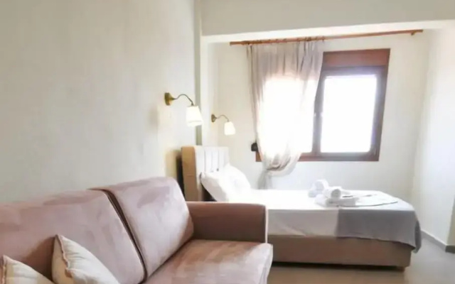 Zennova 61 Boutique Studio in Nikiti