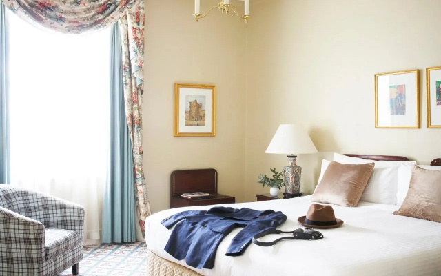 The Hotel Windsor