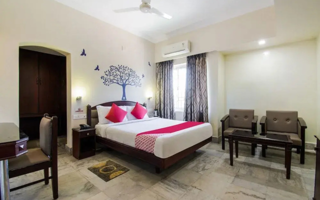 Oyo 48707 Hotel Bhavani Residency