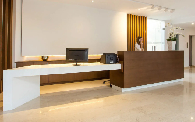 Niriides Hotel