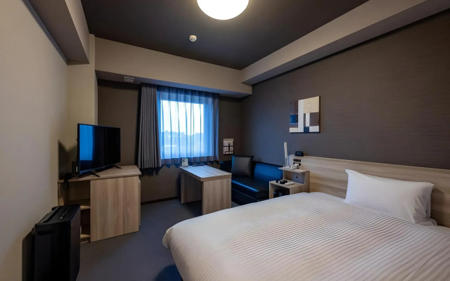 Hotel Route Inn Ohi Takahama