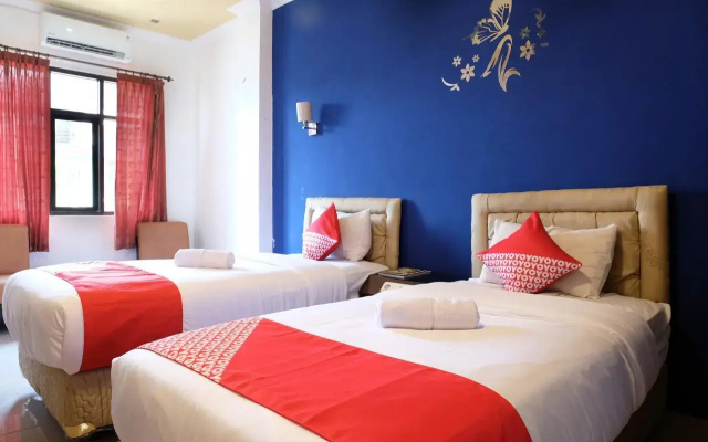 OYO 515 Oasis Hotel