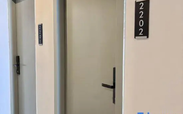 Upper Hotel Suites