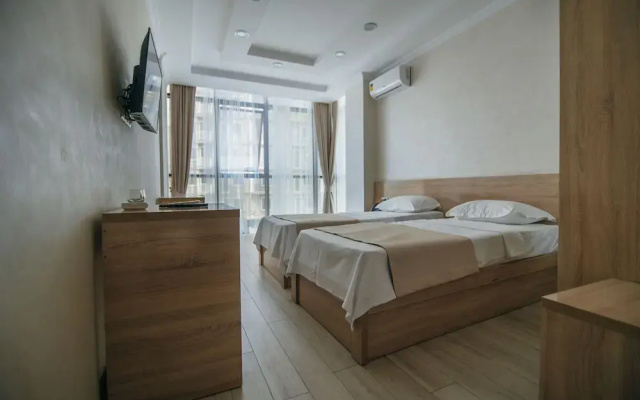 Hotel Batumi Palace