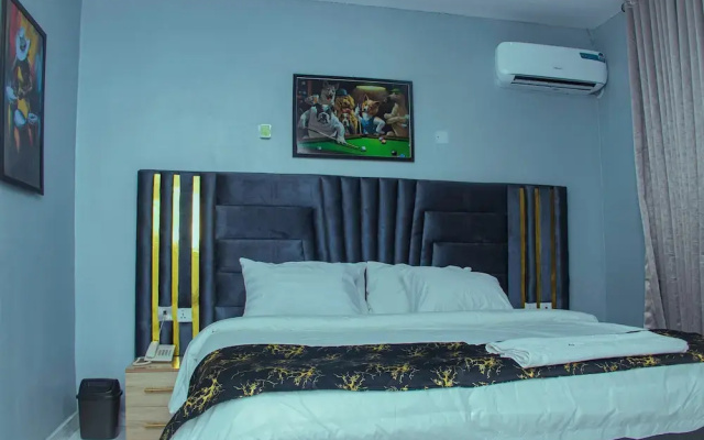 Glossy Luxury Hotel