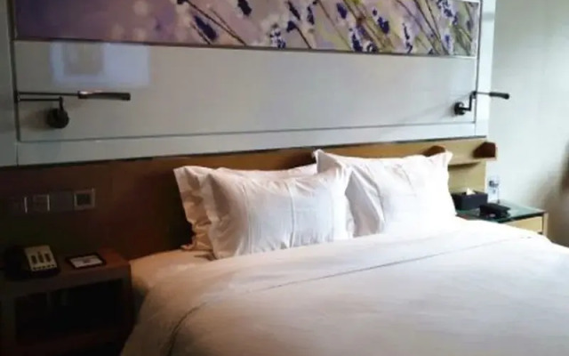 Lavande Hotel (Beijing Asian Sports Village,National Stadium,National Coference Center)