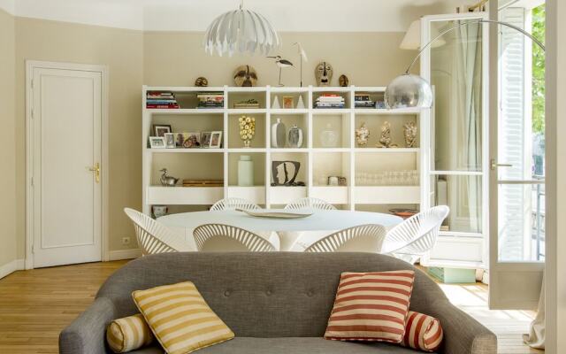 Отель Secluded in the Heart of the 16th Париж развлечения