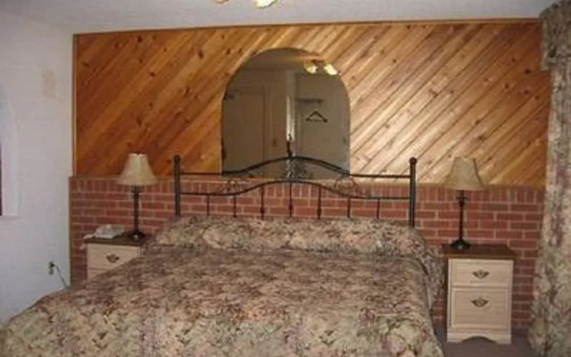 Motel 400