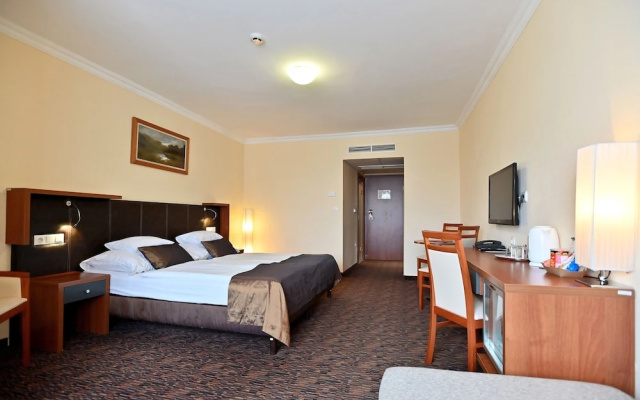 Hotel Eger & Park