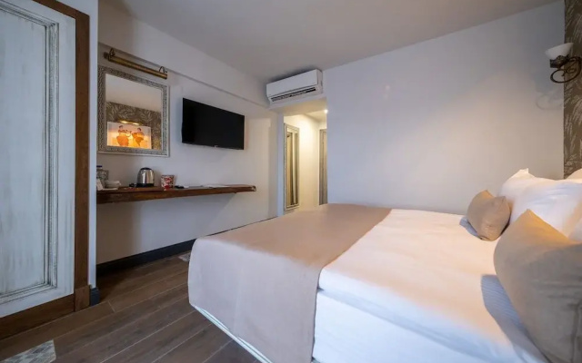 Assos Troy Port Hotel