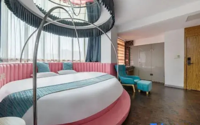 Yashang Hotel (Lu'an 30 Pu Jingang City Plaza Branch)
