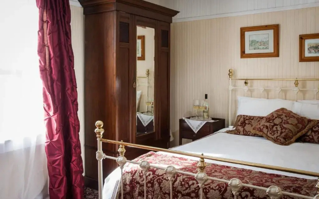 Calistoga Wine Way Inn