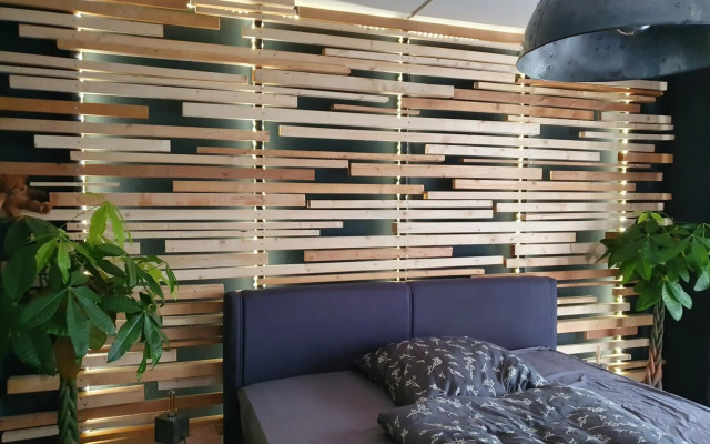 Black & Wood Design FeWo im Zentrum