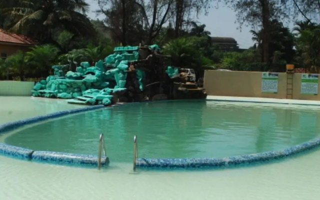 Whispering Woods Resort-Lonavala