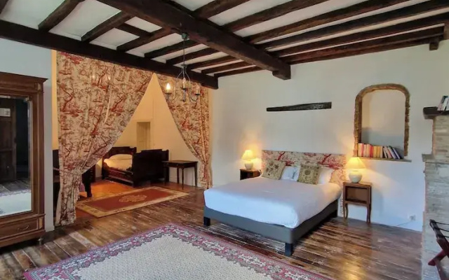 Le Manoir De Lisle