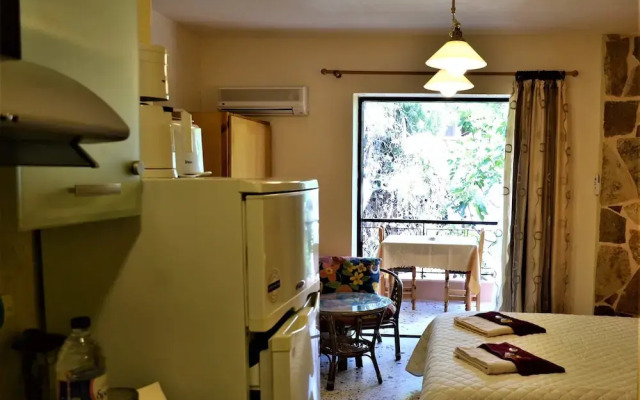 Apartments Zoumperi
