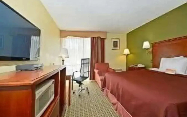 Spark by Hilton Clifton NJ