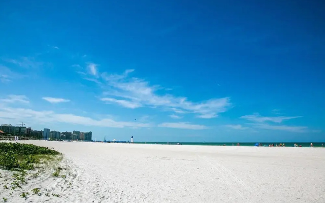 San Marco Residences 405