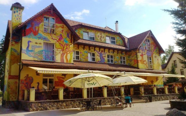Отель Encián Словакия, Раецке Теплице - отзывы, цены и фото номеров - забронировать отель Encián онлайн вид на фасад