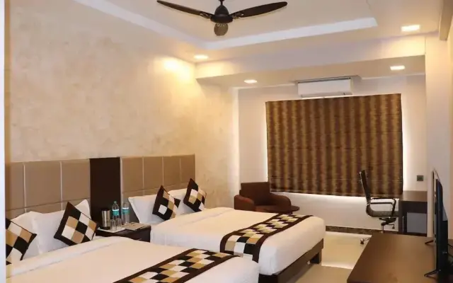 Mangal Grand Hotel