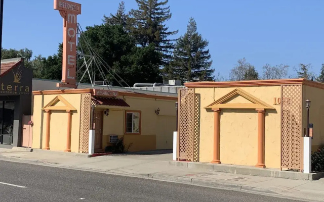 Budget Motel
