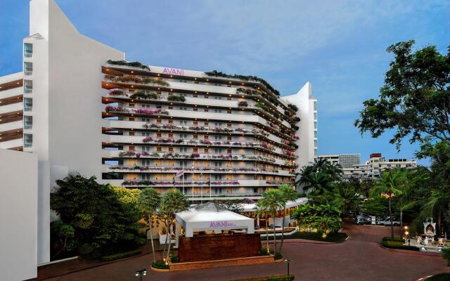 Отель Avani Pattaya Resort Таиланд, Паттайя - 6 отзывов об отеле, цены и фото номеров - забронировать отель Avani Pattaya Resort онлайн вид на фасад