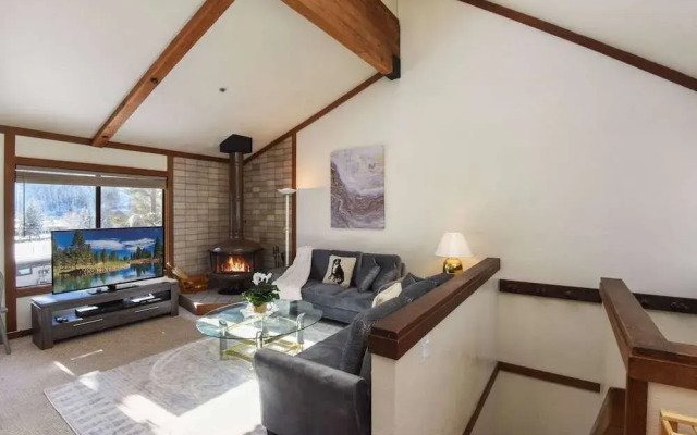 Valley View Bliss Nearby Bike Trails & Beach