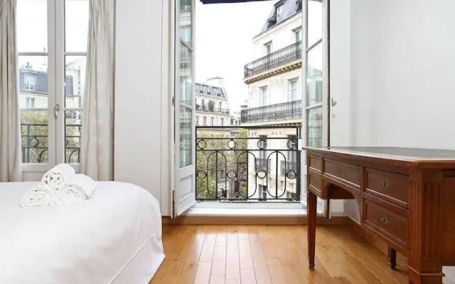 Studio Apartment in Saint-germain-des-prés & Saint-michel