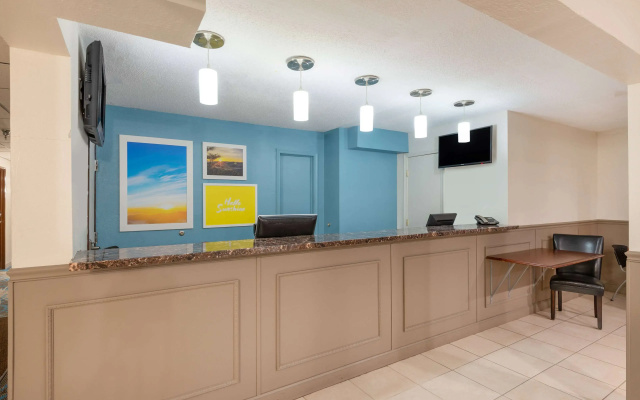 Days Inn by Wyndham Somerset PA I-70 I-76
