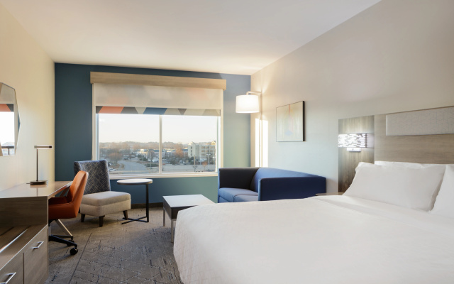 Holiday Inn Express Fredericksburg Southpoint by IHG