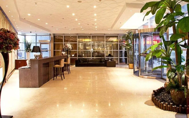 Kunlun Gloria Seaview Resort