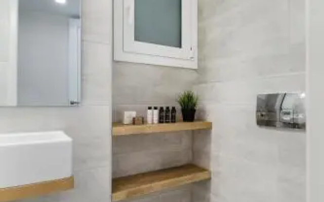 Elegant Kolonaki 2BD Apartment by UPSTREET