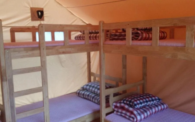 Blue Night Glamping House in Udo - Caravan Park