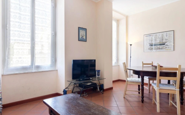 Spacious Apartment in Rapallo with Balcony