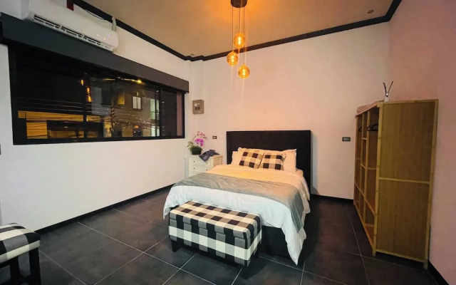 Cozy and Central Apartment in Alajuela, Perfect for Families