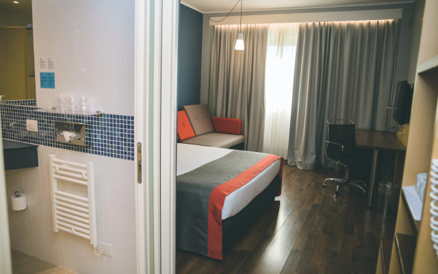 Holiday Inn Express Milan - Malpensa Airport by IHG