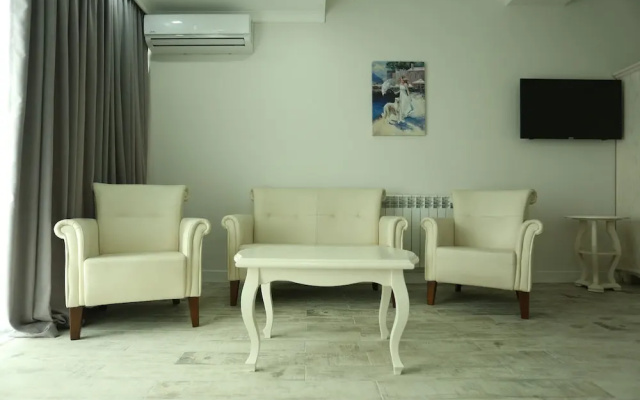 Deluxe room · Royal Medis Hotel — photo 43