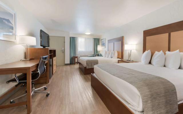 Best Western Foothills Inn
