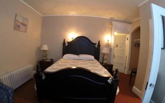 Kalorama Guest House