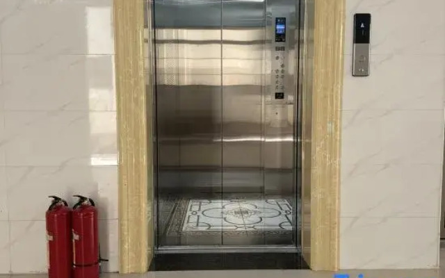 Yi Ding Apartment