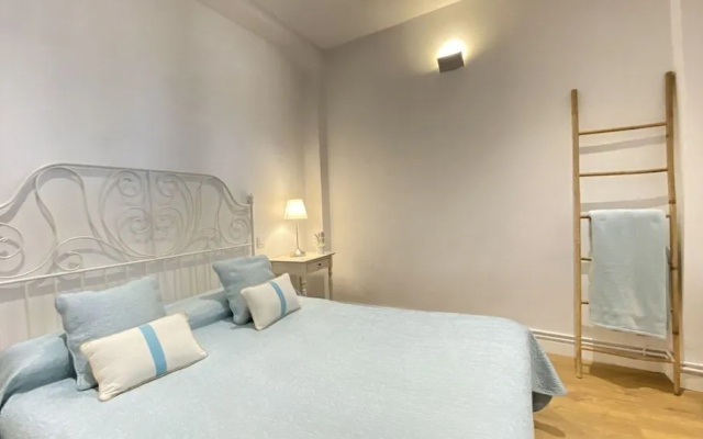 Old Town by Bilbao Living