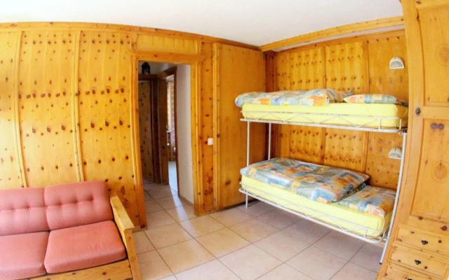 Guesthouse + Aparthotel Chesa Silva
