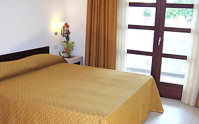 Отель Gallipoli Resort Италия, Галлиполи - отзывы, цены и фото номеров - забронировать отель Gallipoli Resort онлайн комната для гостей
