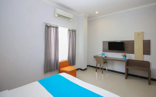 Airy Mandonga Saranani 168 Kendari