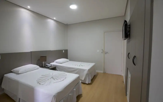 Hotel Gralha Azul