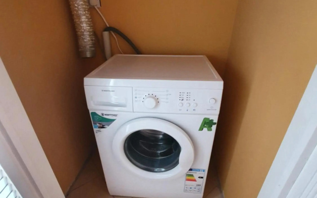 Lovely 2-bedroom apartment with shared jacuzzi & pool