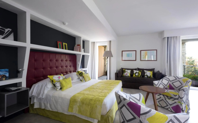 The Pottinger Hong Kong