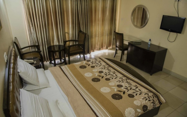 Amaris Hotel