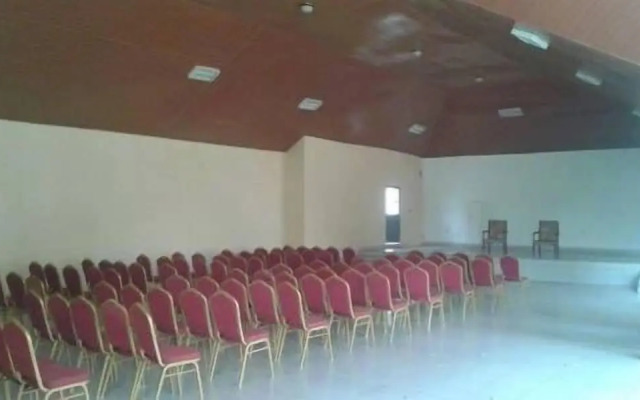 Zenith Hotel